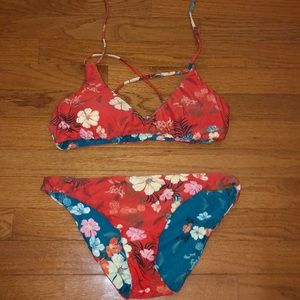 O’Neill reversible bikini